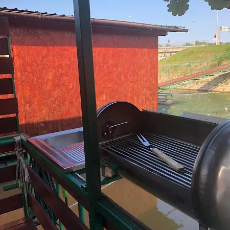 Nature And Atractive House Beograd